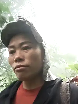 Snapshot of CoMay003 chatting on October 3, 2025, 4:53 am CoMay003 online show from October 3, 2025, 4:53 am