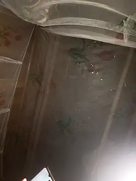 Snapshot of CoMay003 chatting on October 15, 2025, 3:12 pm CoMay003 online show from October 15, 2025, 3:12 pm