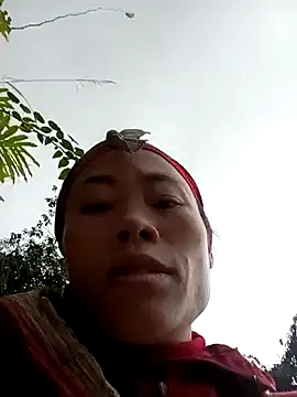 Snapshot of CoMay003 chatting on October 28, 2025, 2:26 am CoMay003 online show from October 28, 2025, 2:26 am