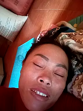 Snapshot of CoMay003 chatting on October 30, 2025, 4:47 am CoMay003 online show from October 30, 2025, 4:47 am