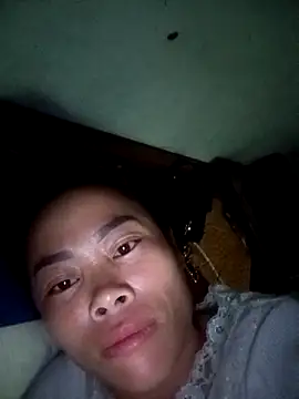 Snapshot of CoMay003 chatting on November 1, 2025, 8:38 am CoMay003 online show from November 1, 2025, 8:38 am