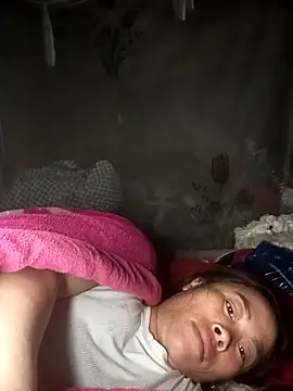 Snapshot of CoMay003 chatting on November 4, 2025, 7:57 pm CoMay003 online show from November 4, 2025, 7:57 pm