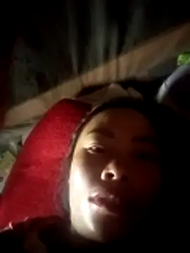 Snapshot of CoMay003 chatting on November 8, 2025, 2:01 am CoMay003 online show from November 8, 2025, 2:01 am