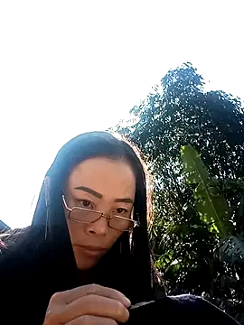 Snapshot of CoMay003 chatting on November 25, 2025, 2:44 am CoMay003 online show from November 25, 2025, 2:44 am