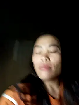 Snapshot of CoMay003 chatting on December 13, 2025, 8:47 pm CoMay003 online show from December 13, 2025, 8:47 pm