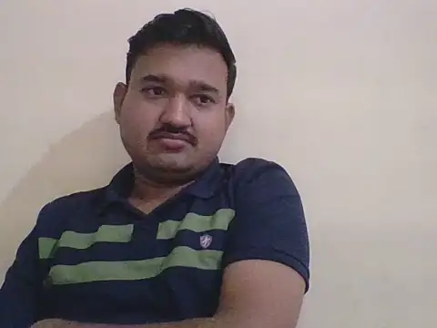 Snapshot of VadodaraBBC chatting on December 3, 2025, 4:05 pm VadodaraBBC online show from December 3, 2025, 4:05 pm