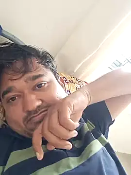 Snapshot of VadodaraBBC chatting on January 17, 2026, 7:24 am VadodaraBBC online show from January 17, 2026, 7:24 am