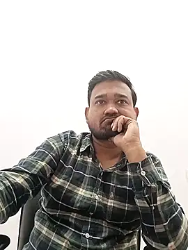 Snapshot of VadodaraBBC chatting on February 4, 2026, 7:36 am VadodaraBBC online show from February 4, 2026, 7:36 am