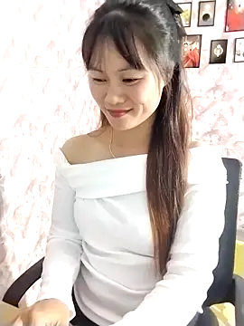 Sisi dy01 online show from October 26, 2025, 1:50 pm