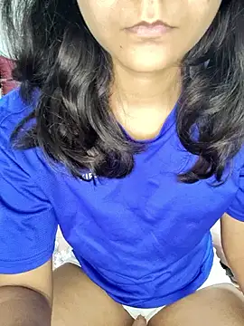 Snapshot of tanisha-2005 chatting on December 17, 2025, 11:55 pm tanisha-2005 online show from December 17, 2025, 11:55 pm