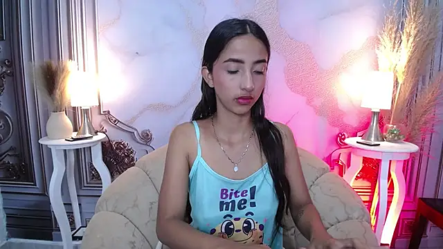 MilkyLally online show from November 3, 2025, 12:06 pm