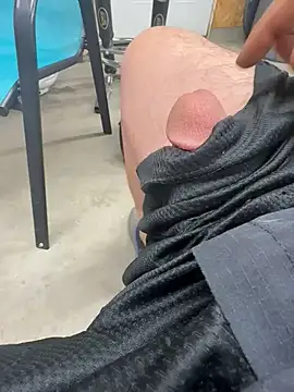 Snapshot of jamesliddick38 chatting on January 14, 2026, 2:06 am jamesliddick38 online show from January 14, 2026, 2:06 am