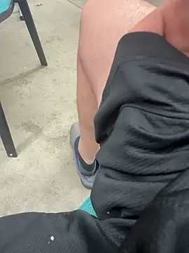 Snapshot of jamesliddick38 chatting on February 12, 2026, 3:12 am jamesliddick38 online show from February 12, 2026, 3:12 am