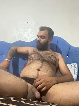 Snapshot of Umut1414 chatting on November 5, 2025, 10:21 pm Umut1414 online show from November 5, 2025, 10:21 pm