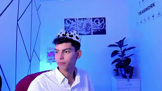 Snapshot of Room_69x chatting on October 21, 2025, 3:18 am Room 69x online show from October 21, 2025, 3:18 am