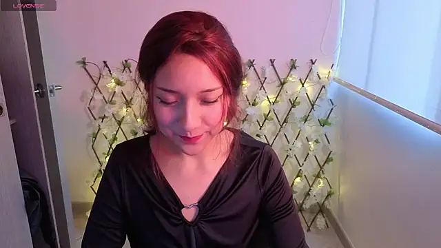 genet  online show from December 19, 2025, 9:33 pm