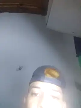 Ariihot online show from February 4, 2026, 4:07 am