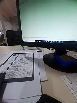 kiss like choco11 online show from April 14, 2026, 5:57 am