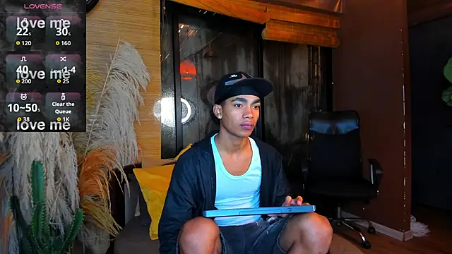 AlanCutee online show from January 10, 2026, 11:34 am