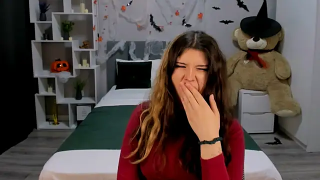 Snapshot of AnoraDark chatting on November 1, 2025, 1:35 pm AnoraDark online show from November 1, 2025, 1:35 pm