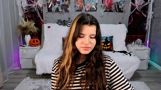 Snapshot of AnoraDark chatting on November 7, 2025, 12:49 pm AnoraDark online show from November 7, 2025, 12:49 pm