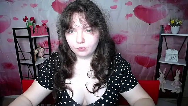 NeonilaLisova online show from March 18, 2026, 12:08 pm