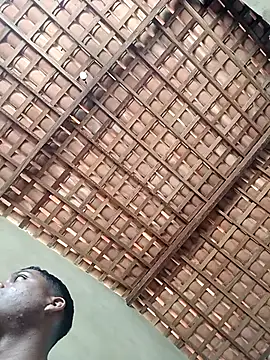 Snapshot of Rafael-01 chatting on September 22, 2025, 1:02 pm Rafael-01 online show from September 22, 2025, 1:02 pm