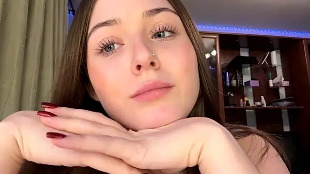 Snapshot of Adel_strongwoman chatting on November 28, 2025, 5:04 pm Adel strongwoman online show from November 28, 2025, 5:04 pm