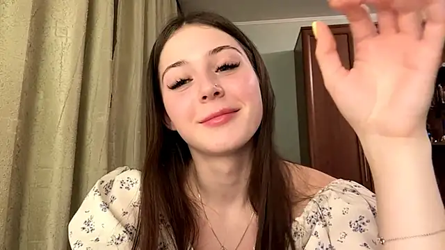 Adel strongwoman online show from April 9, 2026, 6:24 pm