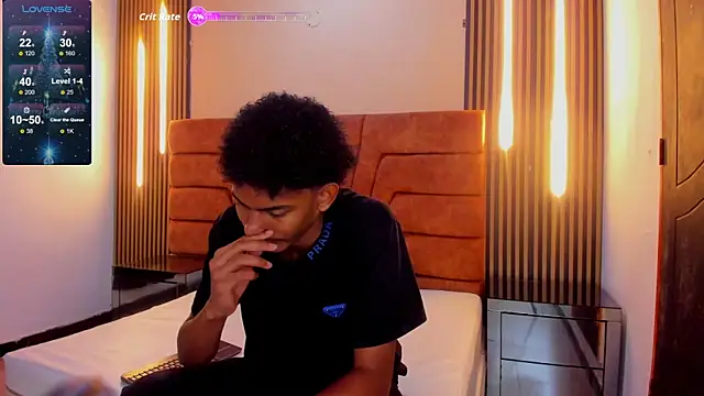 Snapshot of FYKMOR_1 chatting on November 14, 2025, 7:45 pm FYKMOR 1 online show from November 14, 2025, 7:45 pm