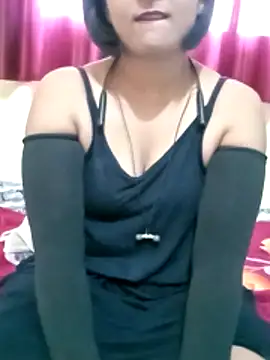 Snapshot of Queen_Kushi4 chatting on December 22, 2025, 9:28 am Queen Kushi4 online show from December 22, 2025, 9:28 am