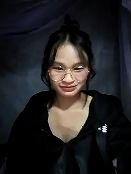 saronla 03 online show from November 14, 2025, 3:55 pm