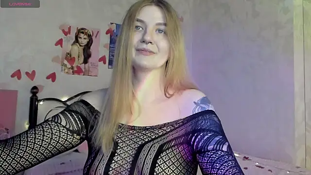 Snapshot of Ruby_Al1en chatting on February 15, 2026, 7:05 am Ruby Al1en online show from February 15, 2026, 7:05 am