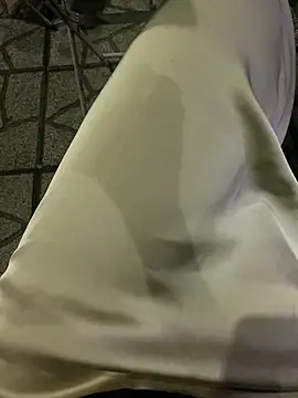   BabyShowPublic   online show from September 13, 2025, 1:33 pm