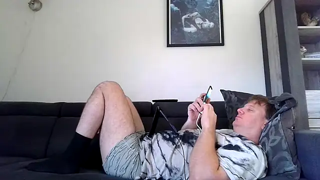 Snapshot of epica40 chatting on September 14, 2025, 2:05 pm epica40 online show from September 14, 2025, 2:05 pm
