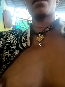 Juhi chawla online show from December 22, 2025, 4:42 am