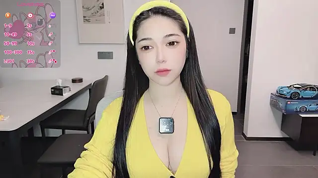 Snapshot of Scarlett-bb chatting on November 4, 2025, 9:25 pm Scarlett-bb online show from November 4, 2025, 9:25 pm