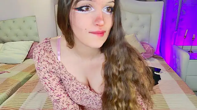 Snapshot of kamila_blush chatting on November 23, 2025, 11:48 pm kamila blush online show from November 23, 2025, 11:48 pm