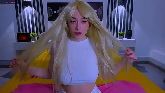 Emily Tylerr online show from February 17, 2026, 1:02 am