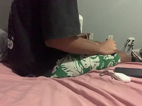 Snapshot of Insurance-03 chatting on January 15, 2026, 12:43 pm Insurance-03 online show from January 15, 2026, 12:43 pm