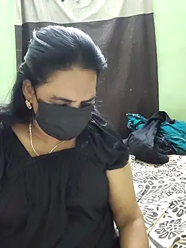 mallu-lover online show from September 11, 2025, 2:28 pm