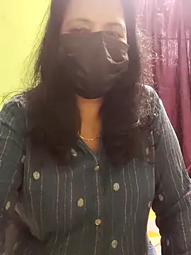 mallu-lover online show from April 1, 2026, 2:58 pm