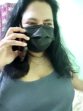 mallu-lover online show from April 4, 2026, 8:34 am