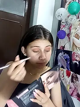 Snapshot of CharlotteSex_ chatting on September 18, 2025, 11:23 am CharlotteSex online show from September 18, 2025, 11:23 am