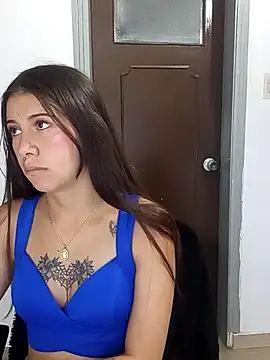 Snapshot of CharlotteSex_ chatting on November 4, 2025, 9:30 am CharlotteSex online show from November 4, 2025, 9:30 am