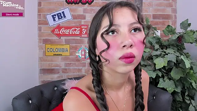 misss luxury online show from November 27, 2025, 11:01 am