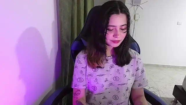AnnaKaotic online show from October 4, 2025, 9:35 pm
