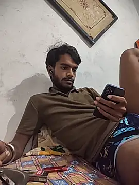 Snapshot of yashuuuu021 chatting on October 9, 2025, 7:56 pm yashuuuu021 online show from October 9, 2025, 7:56 pm