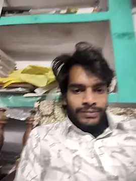 Snapshot of yashuuuu021 chatting on November 22, 2025, 1:43 pm yashuuuu021 online show from November 22, 2025, 1:43 pm