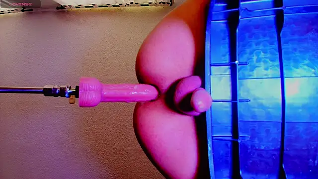 Kata bitch online show from October 30, 2025, 12:50 pm